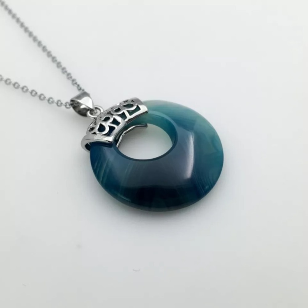 Coming soon blue pendent necklace - Picture 1 of 2